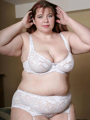 thick mature women naked stripping