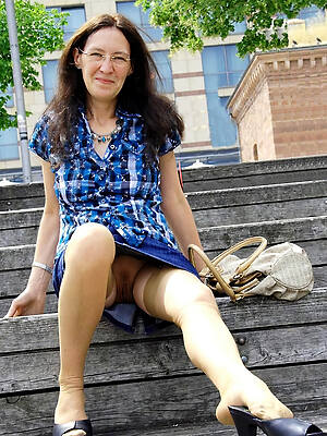 upskirt and heels mature long legs