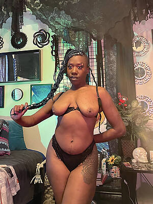 black mature ladies hot porn pics