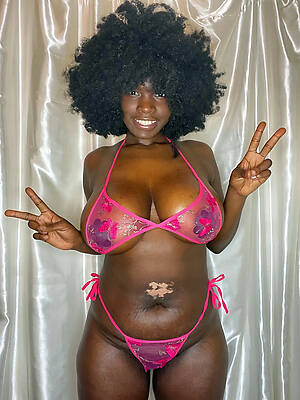 ebony mature nude seduction