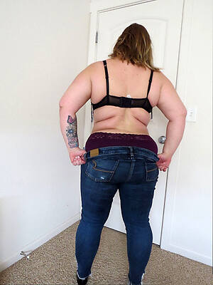 thick mature women tight jeans ass