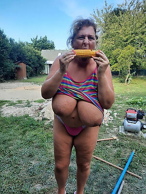 old hige tits naked fat mature outdoor