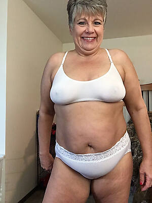 juggs beautiful granny lingerie