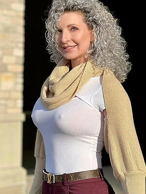 amazing mature 50 eotic photo