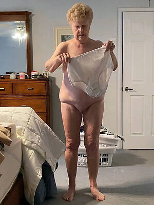granny big panties pic
