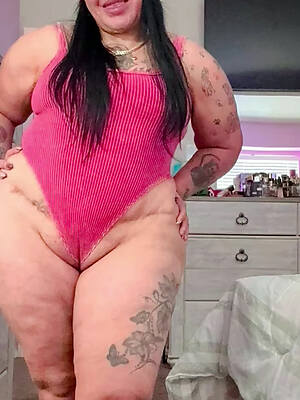 chubby mature women cameltoe hot porn show