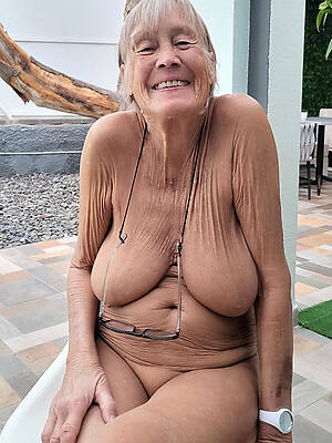 granny over 80 nude outdoor showing her body
